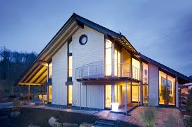 Stommel haus gmbh platz 10. Das Naturlichste Baumaterial Im Wandel Ein Holzhaus Bauen Livvi De