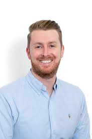 Lloyd Randall's Instagram, Twitter & Facebook