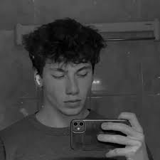 Vítek Vyčíchlo (@vycichlo)