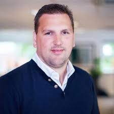 Just finished the course “Solving Business Problems”