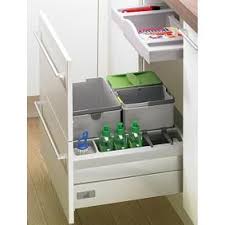 Poubelle De Tri Selectif Sous Evier 3 Seaux Innoflex 600 Hettich Bricozor Quincaillerie Brico Caisson Cuisine Tiroir Cuisine Poubelle Sous Evier