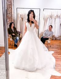 8 Must Read Tips For How To Prepare For Bridal Dress Appointments Wedding Dress Shopping Long Beach Wedding Dresses Bridal Gown Inspiration