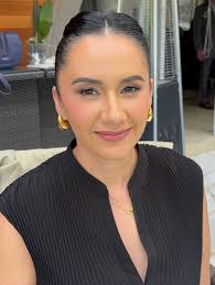 Una novia hermosísima 👰🏻‍♀️ Servicio a domicilio de maquillaje y peinado  profesional @goodlookmexico