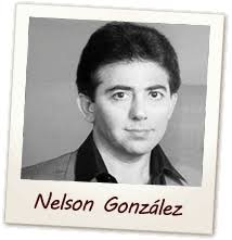 Nelson González es un veterano del tres. Ha tocado con Manny Oquendo y  Eddie Palmieri, entre otros.