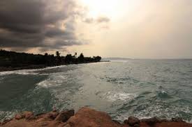 Gambar laut yang tidak bercampur. Pantai Wartawan Rajabasa Sumber Air Panas Yang Bercampur Air Laut National Geographic