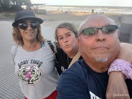 Buenas, alguna carpintería o venta de placas de melamina por la zona?  Gracias