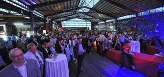 Das sommerfest im hospital zum heiligen geist in poppenbüttel.wie immer gut gelungen.musik,spiele.essen und trinken zu sehr moderaten preisen.flohmarkt und andere stände.alle brachten.beste laune mit.nur das wetter.bedeckt.eine sehr seriös geführte. 97 Starke Sommerfest Ideen 2018 Die Wirklich Begeistern Teamsy De