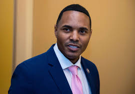 NY congressman says he would support bill linking Ukraine and Israel aid