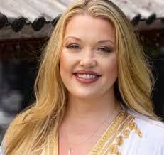 Jennifer Doolittle's Instagram, Twitter & Facebook