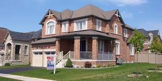 They expected government aid and mortgage deferrals would cushion the blow in 2020 and that the market would be impacted in 2021 with a 2022 recovery. Toronto Housing Market Forecast 2021 Home Prices Houses For Sale 3 6 5 Year Predictions Mississauga Brampton Newmarket