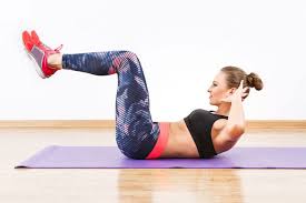 Melatih kekuatan dan daya tahan otot dada ini pada umumnya dapat dilakukan dengan squat thrust, berikut ini cara untuk melakukan latihan squat thrust yang baik dan benar. 7 Cara Membentuk Otot Perut Cepat Efektif Dengan Gerakan Sederhana