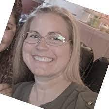 Leann Mccarty's Instagram, Twitter & Facebook