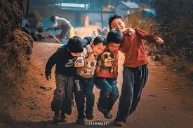 Friendship day (also international friendship day or friend's day) is a day in several countries for celebrating friendship. Swheluyr Kzmqm