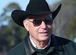 82 YEARS YOUNG, LUKAS AFTER ANOTHER DERBY