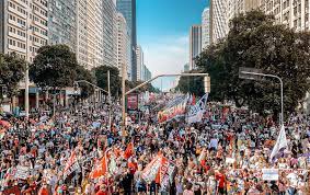 Foi o terceiro grande protesto contra o chefe do executivo federal em dois meses. Fora Bolsonaro A Quem Interessa Tumultuar Movimento Que Esta Em Alta