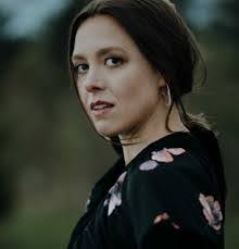 Anna Platz's Instagram, Twitter & Facebook