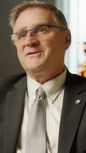 Get to know the new IBEW International President, Kenny Cooper! IP Cooper  started his IBEW apprenticeship in 1985 with Local 688 out of Mansfield,  Ohio. By 1993 IP Cooper was leading the local as the ...