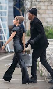 New action comedy the hitman's bodyguard stars ryan reynolds and samuel l. Salma Hayek Rocks Tattoos And A Vinyl Jumpsuit While Filming The Hitman S Bodyguard 2