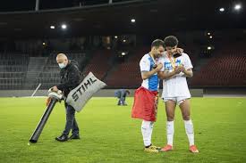 Der grasshopper club zürich engagiert sich bei verschiedenen sozialen projekten. Die Neuen Grasshoppers Denken In Alter Grosse