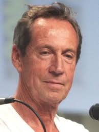 Jonathan Hyde @ omdb