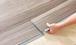 Plank vinyl motif kayu adalah salah satu pelapis lantai yang memiliki tingkat kelenturan dan elastis. Sebelum Beli Karpet Vinyl Ketahui Kelebihan Dan Kekurangannya