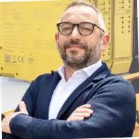 200+ perfiles de «Bommarito»