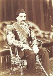 Sultan abdülhamid'in evlatlarına nasıl kıyıldı? Naasi Ile Bir Imparatorlugun Da Topraga Gomuldugu Gun Abdulhamid In Vefati Fikriyat