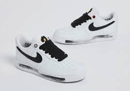 Кроссовки nike air jordan 1 retro high / dior. Peaceminusone G Dragon Nike Air Force 1 White Sneakernews Com