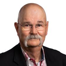 Valent celebrates Ray McAllister, one of the giants of the industry,