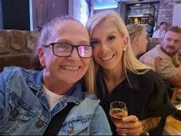 Jodie Graves's Instagram, Twitter & Facebook