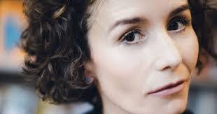 Rachel Hewitt's Instagram, Twitter & Facebook