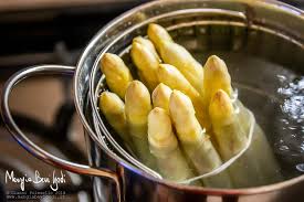 Come cucinare gli asparagi freschi. Come Cucinare Gli Asparagi Mangia Bevi Godi Blog Di Cucina E Ricette