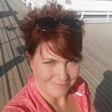 Tina Gossman's Instagram, Twitter & Facebook