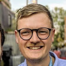 Vince Mitchell (@vmitchell85)