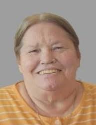 Colleen Rae's Instagram, Twitter & Facebook