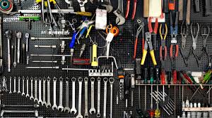 15+ Essential Tools for Your DIY Garage Setup: A Comprehensive Guide