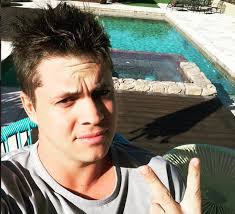 Home and away johnny ruffo. Home And Away Star Johnny Ruffo Undergoes Emergency Surgery For Brain Tumor Soap Opera Spy