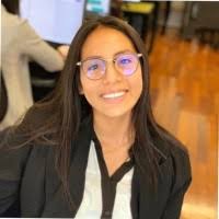 70+ perfiles de «Elvira Flores»