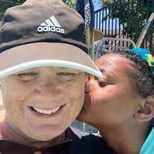 Lunch spot for 15-20 people in Ventura area?