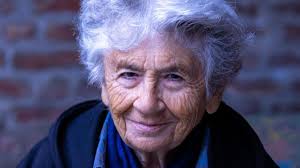 Le Havre. Little Bob, pionnier du rock français, élevé au rang d'officier  des Arts et des Lettres