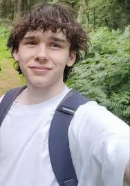 North Wales cops find car in desperate hunt for missing teen boys