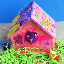 Diy birdhouse from 100 things 2 do. Easy Wooden Birdhouse Craft For Kids Artsy Momma