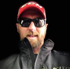 M8 owners: does your bike consume much oil? I top up around half a quart  every 1000 miles, since the bikes were new. My low rider consuming a little  more than the