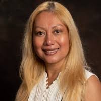 Arlene Macias's Instagram, Twitter & Facebook