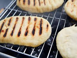 Grillbrot Vom Rost So Einfach Geht S Lecker Lecker Rezepte Brot Selber Backen Rezept