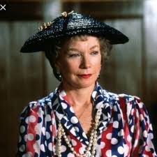 M'lynn eatenton, her daughter shelby, the old and litigious ousier boudreaux, clairee belcker, their common hairdresser and her assistant annelle dupuy desoto frequently meet at the beauty salon. Ouiser Boudreaux On Twitter I M Beginning To Think That 95 Of People Who Love Steel Magnolias Love Fried Green Tomatoes As Well And That S Okay