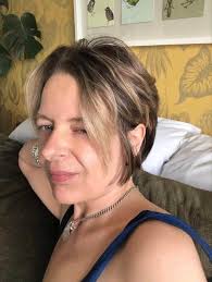 Rate this photo. I'm basically completely brand new to this!😅 editing?  What would you do? I plan to hopefully take some more soon of people.