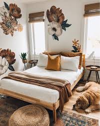 photo credit bohemian heaven via bohemian decors how cute is that lovely doggy follow us for more yatak odasi ic tasarimi yatak odasi ic mekan ev icin