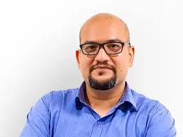 Cashify News: Cashify co-founder keeps changing his smartphone every two or  three months