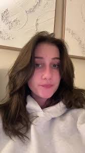 Jillian Sims's Instagram, Twitter & Facebook